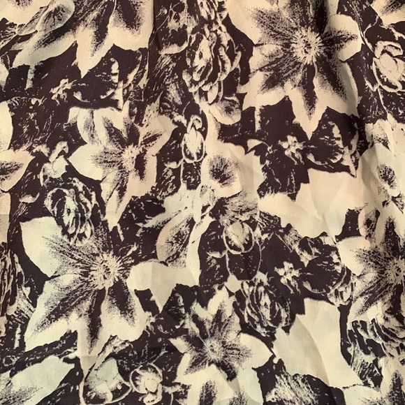 A’gaci Floral Sleeveless Ruffled Dress w/ Smocked Waist Purple & Cream Women’s S - Picture 6 of 13